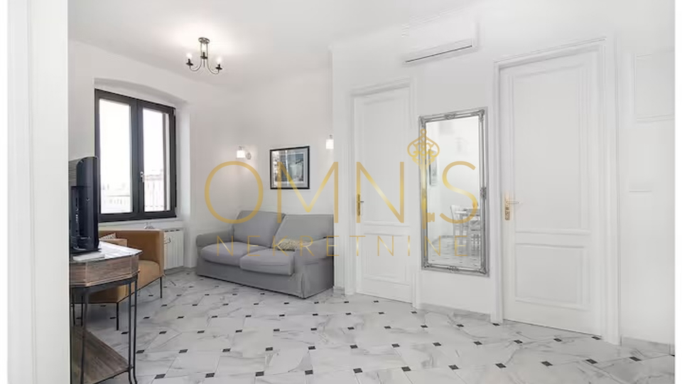 Rijeka, Centar - 43 m2, 2S+DB, najam!